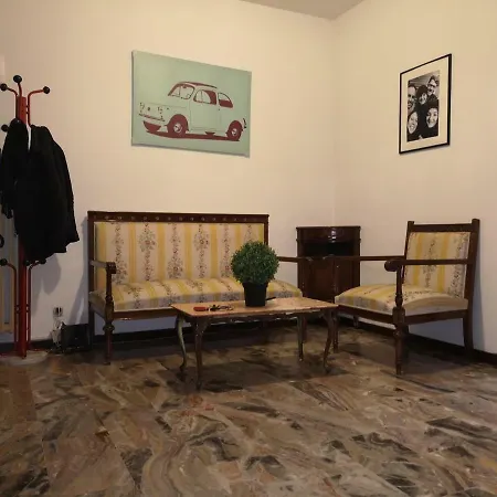 بيت ضيافة Porta Savonarola *
